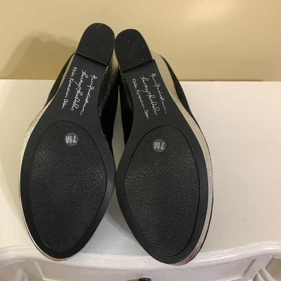 COPY - 👠Kardashian Kollection Black/Silver Wedges. Faux Suede👠 - Picture 3 of 3